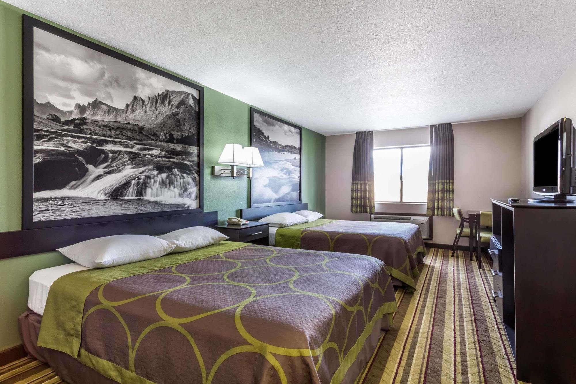 Hotel Super 8 By Wyndham Rock Springs Esterno foto